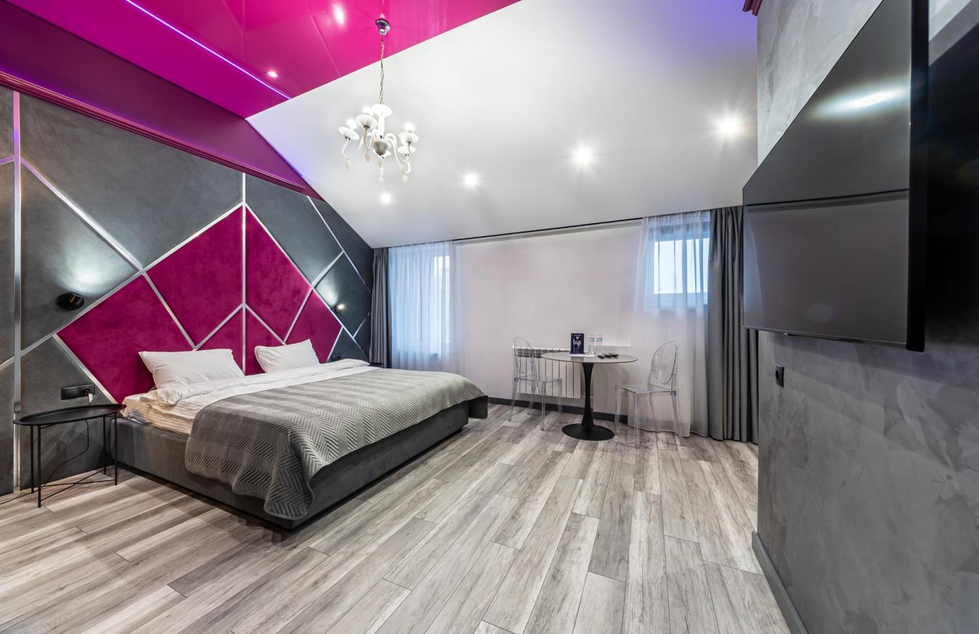 Myfreedom Lux Апартаменти Центр Вул Євгена Чикаленка 33 М Хрещатик Kyiv Exterior photo