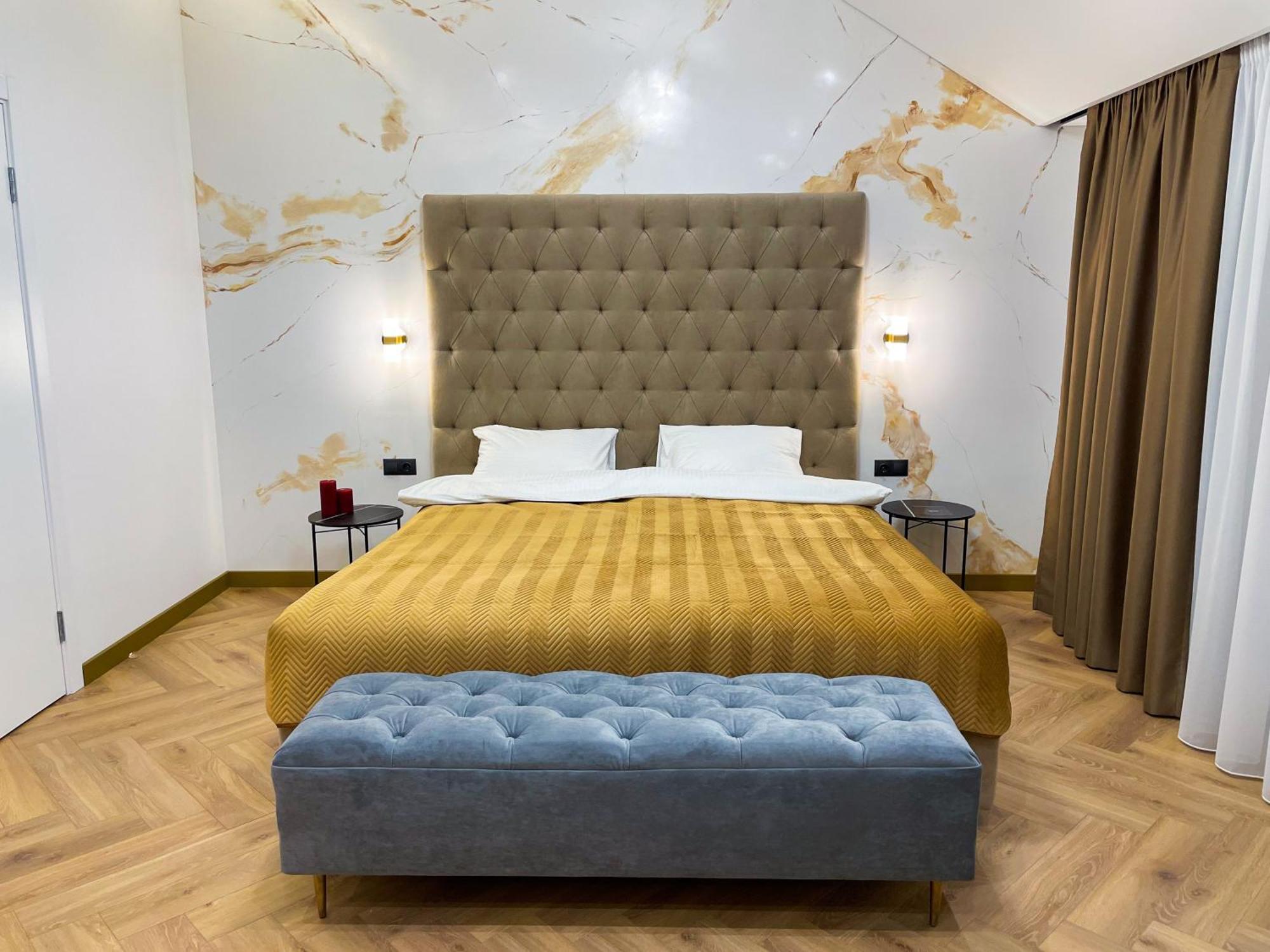 Myfreedom Lux Апартаменти Центр Вул Євгена Чикаленка 33 М Хрещатик Kyiv Exterior photo