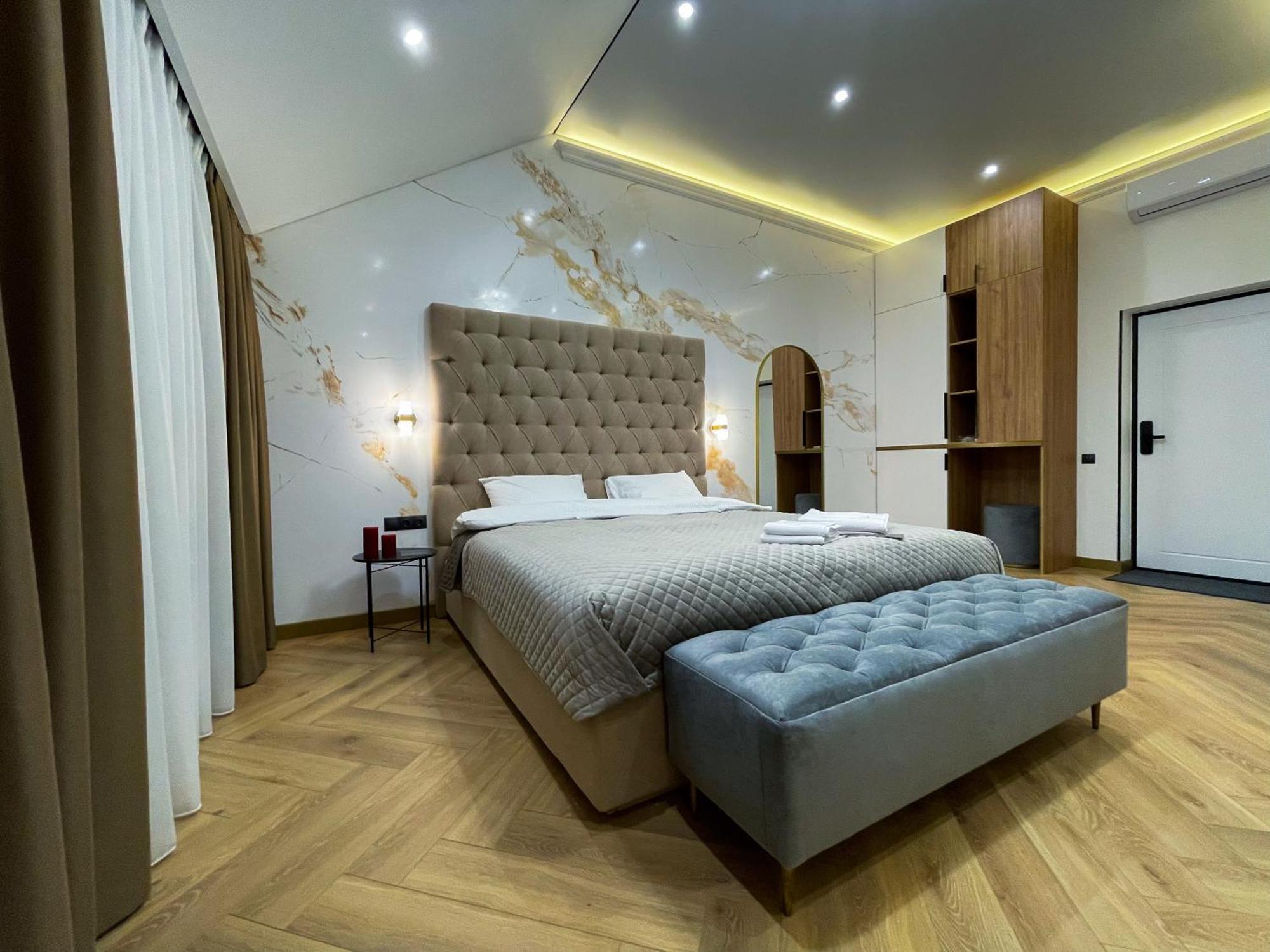 Myfreedom Lux Апартаменти Центр Вул Євгена Чикаленка 33 М Хрещатик Kyiv Room photo